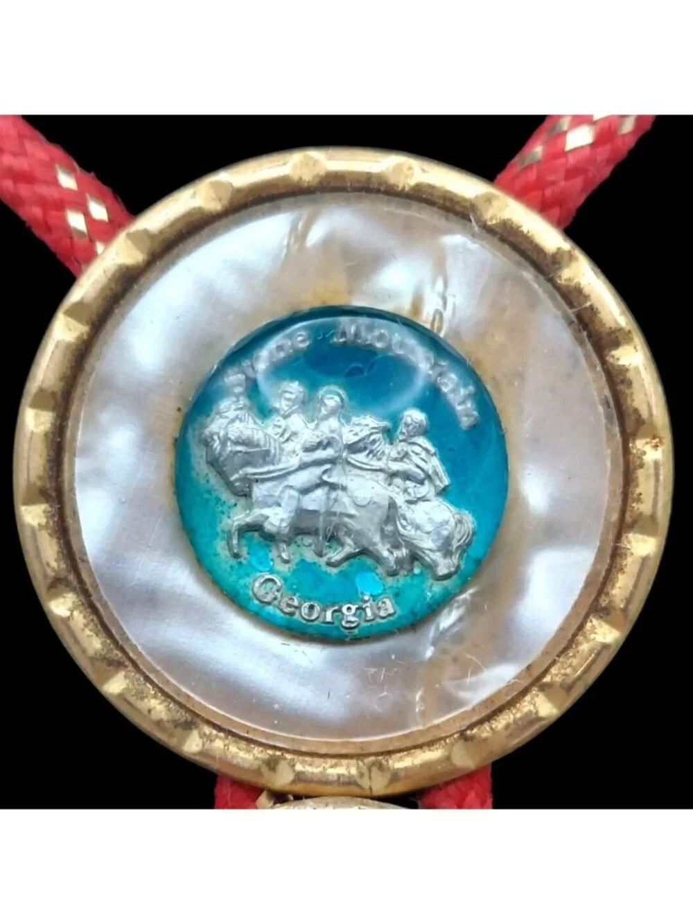 Red Bolo Tie Souvenir Slides Stone Mountain GA FL Flamingos Vtg MCM Collectible